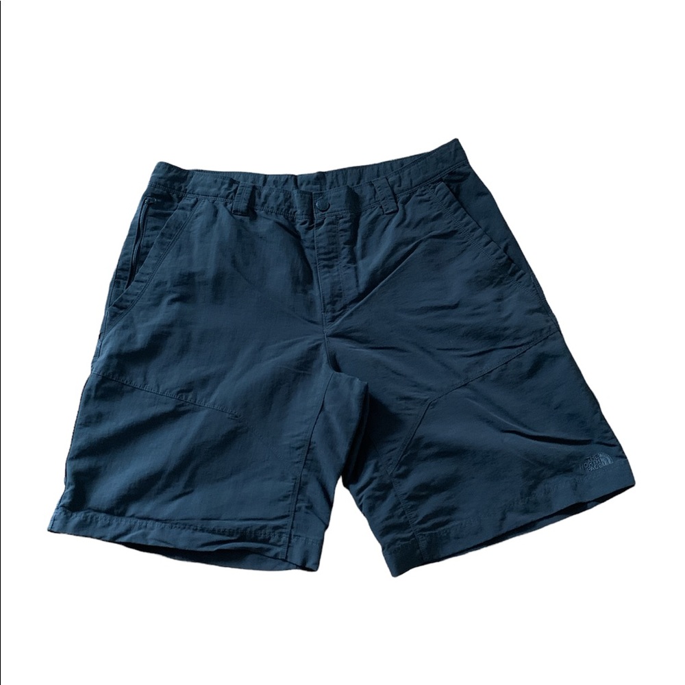 North Face Men’s Shorts Dark Gray Outdoor Hiking Nylon Shorts Mint Condition